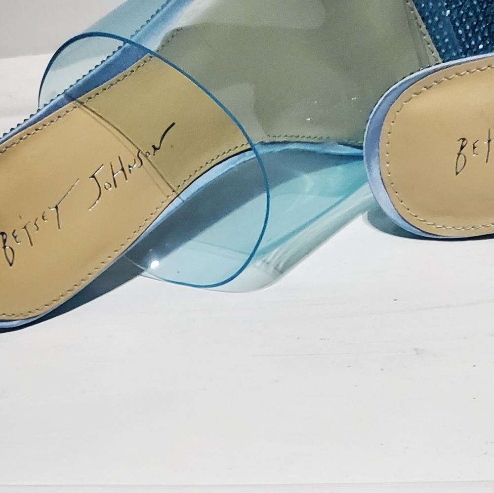 New Betsey Johnson Banks Champagne Blue Rhinestone Clear Toe Slide Heels Wmn 6.5 - Picture 6 of 6